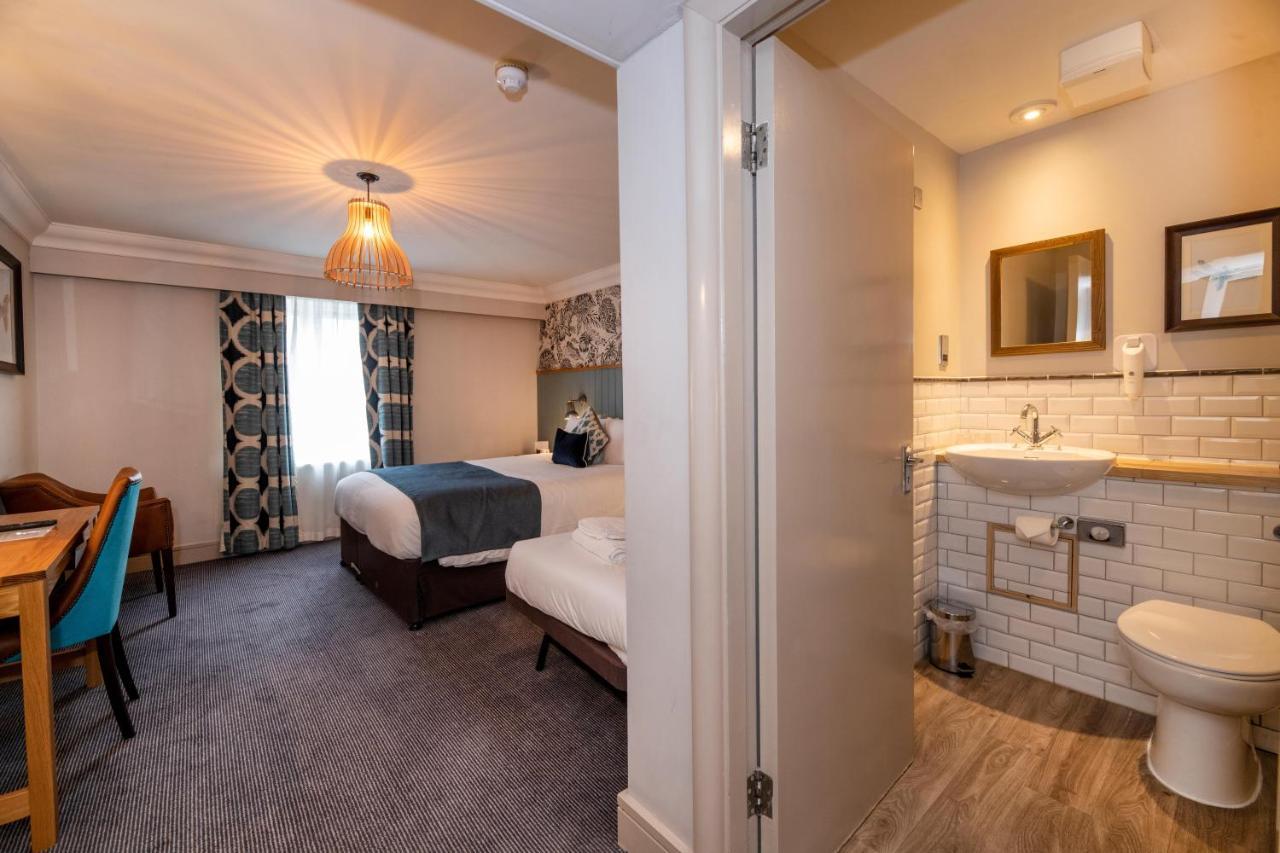 Hotel Greswolde Arms By Chef & Brewer Collection à Solihull Extérieur photo